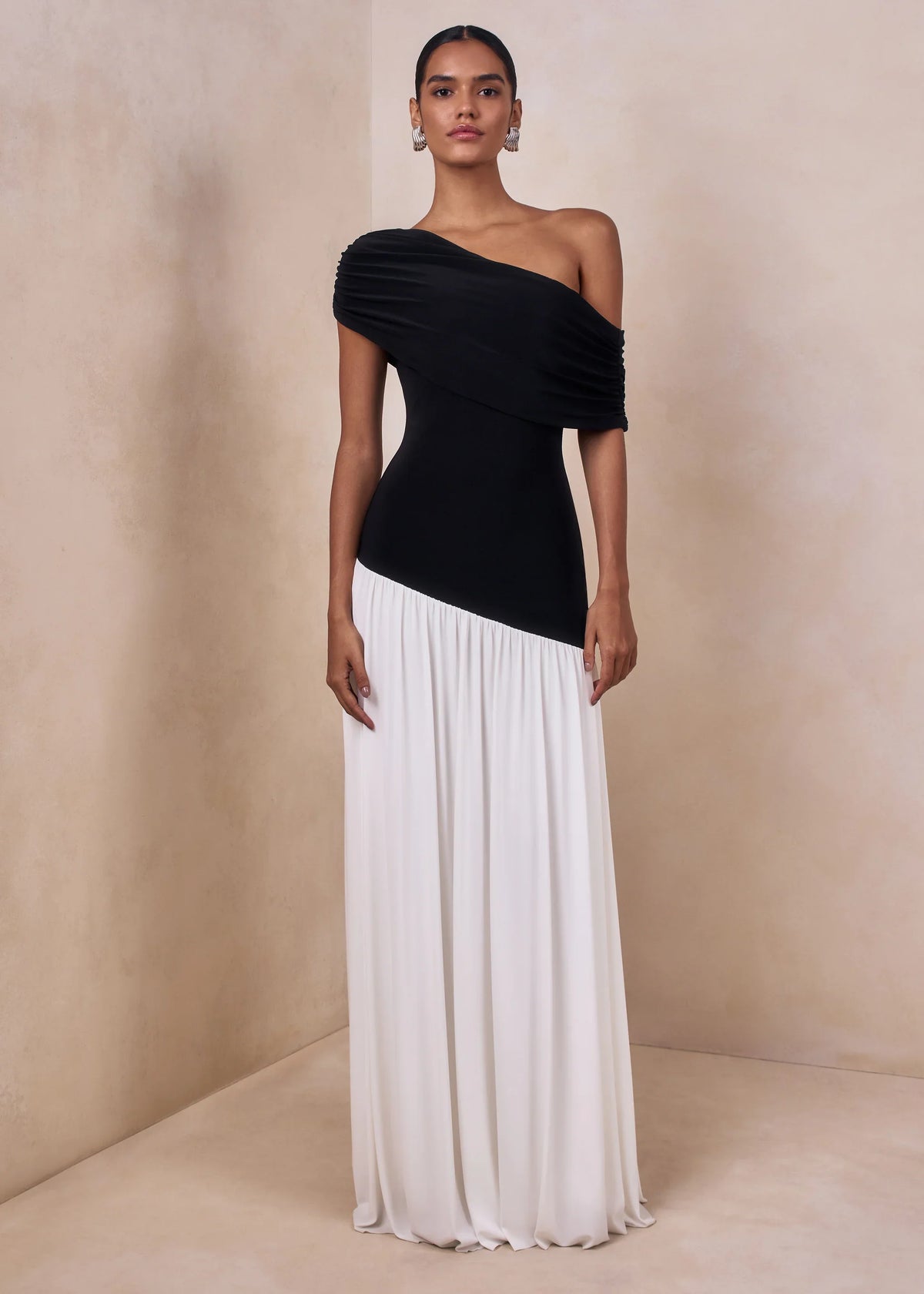 Doroyta | Black And White Asymmetric-Neck Maxi Dress